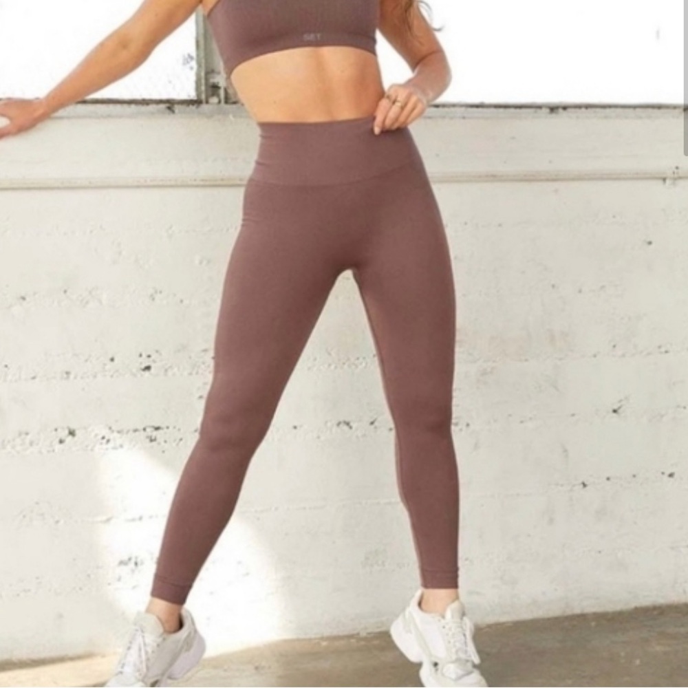 Set Active: Sculptflex Leggings - Pepper (M)
